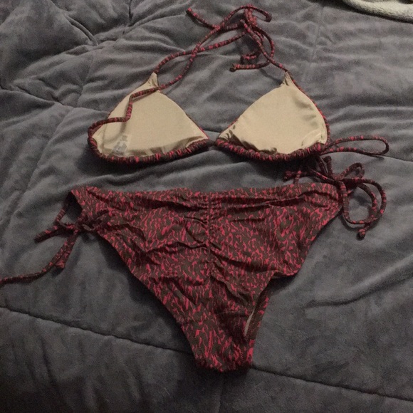 Triangle Top, Cheeky Bottom Bikini - Picture 2 of 5